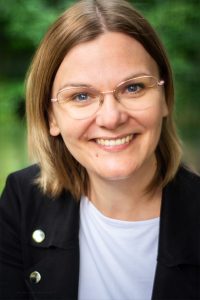 14. Ewelina Paradyż - nauczyciel