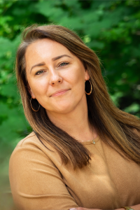 2. Eliza Sabat - wicedyrektor ds. pedagogicznych