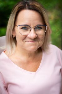 32. Elżbieta Borowska - pomoc nauczyciela