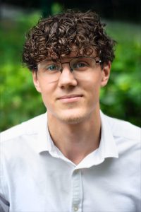 5. Szymon Chruściel - nauczyciel